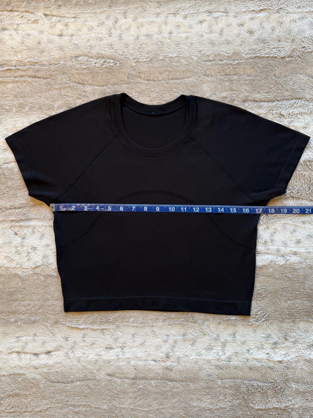 Lululemon Swiftly Tech Cropped Short-Sleeve Shirt 2.0 in Black Size 10 - Picture 9 of 13